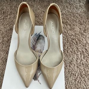 ALDO tan heels